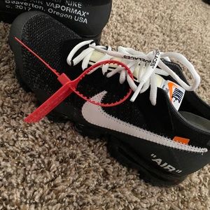 Off white vapor max